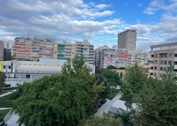 Precioso Atico Con Terraza En Centro De Alicante
