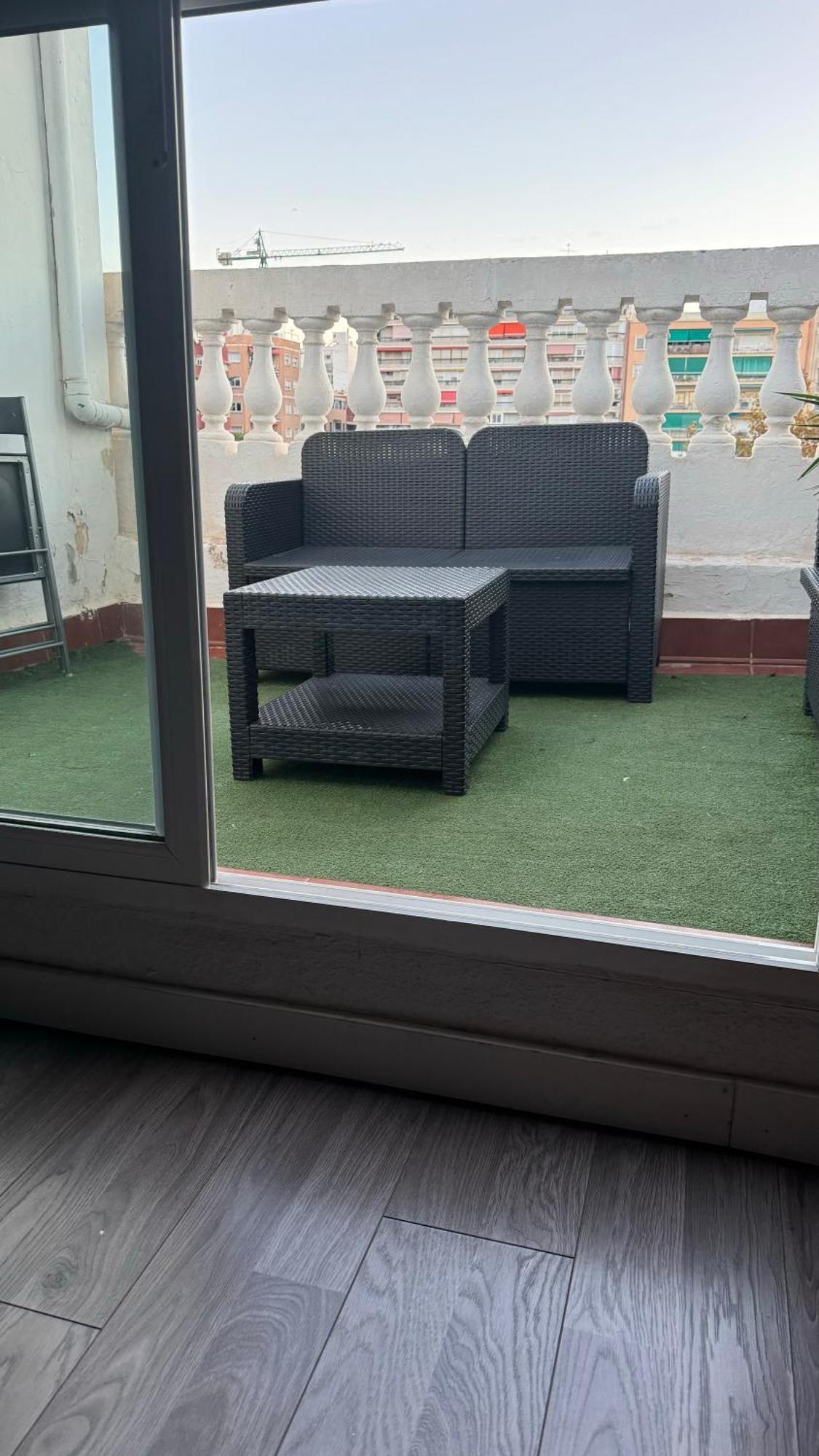 Apartament Precioso Atico Con Terraza En Centro De Alicante